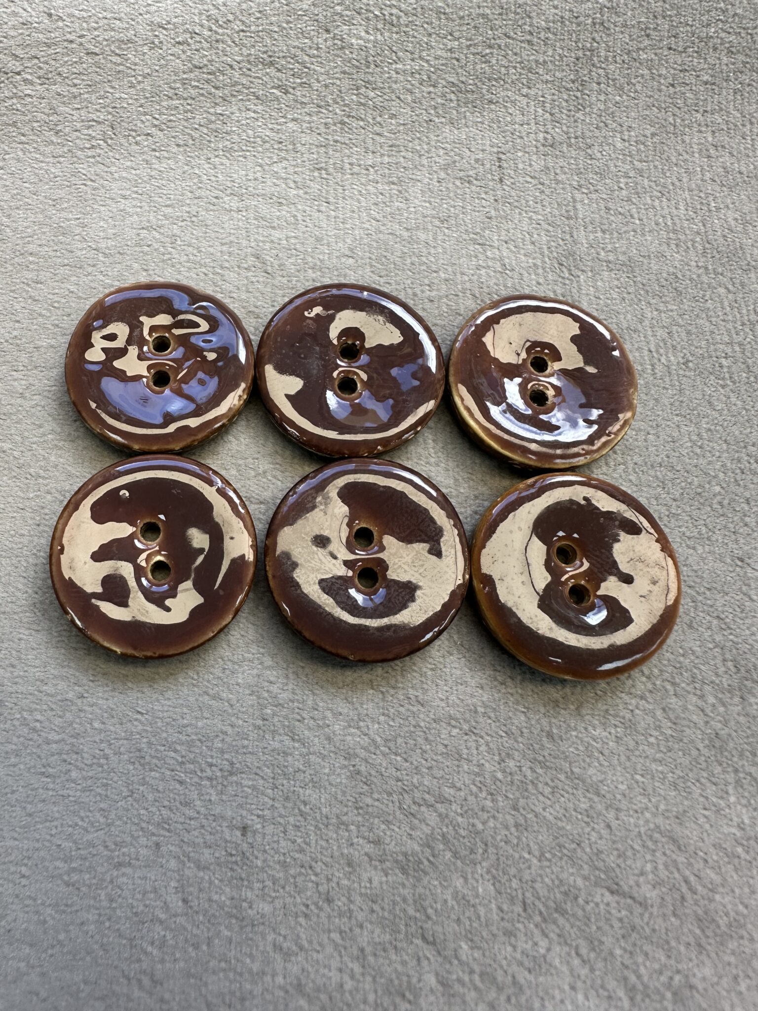 Coconut shell buttons - Buttons And Things Co